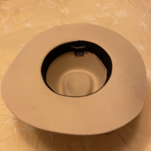 Anthropology Camel wool hat. - Picture 4 of 6